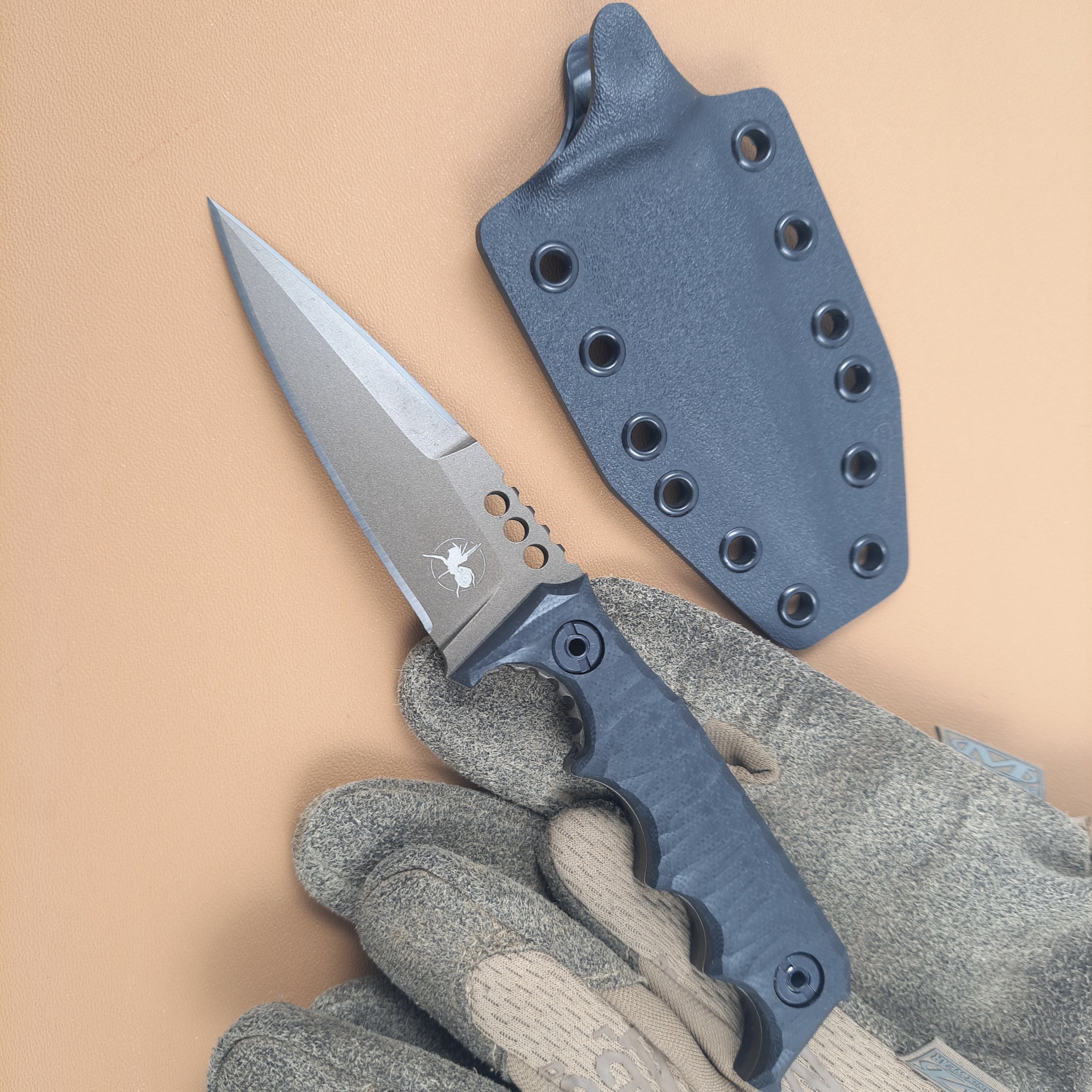 Nóż taktyczny Atrax HAVOC Midnight Bronze Cerokote z czarną rękojeścią G10