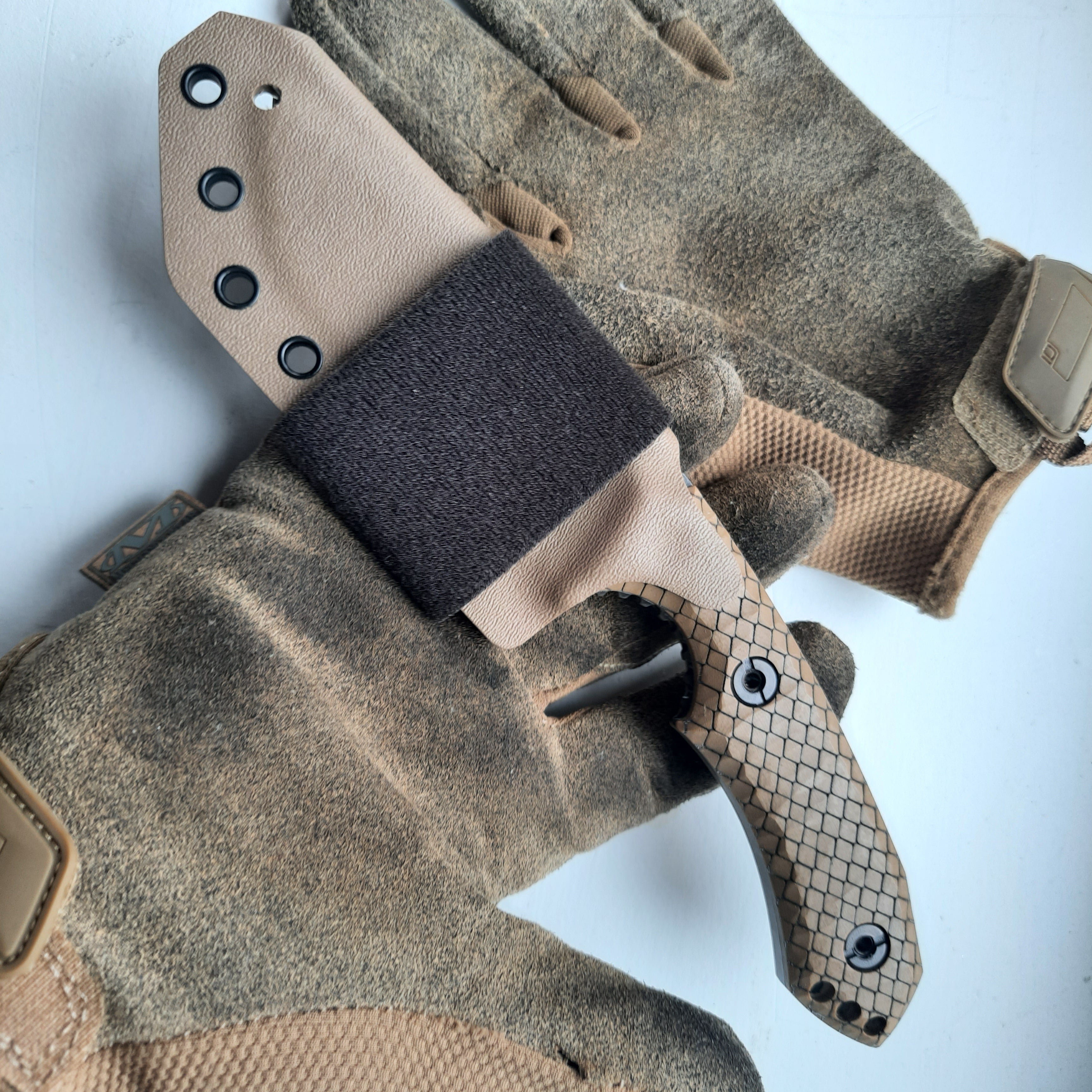 Atrax BOA Tactical Knife Stonewashed with Brown G10 Handle