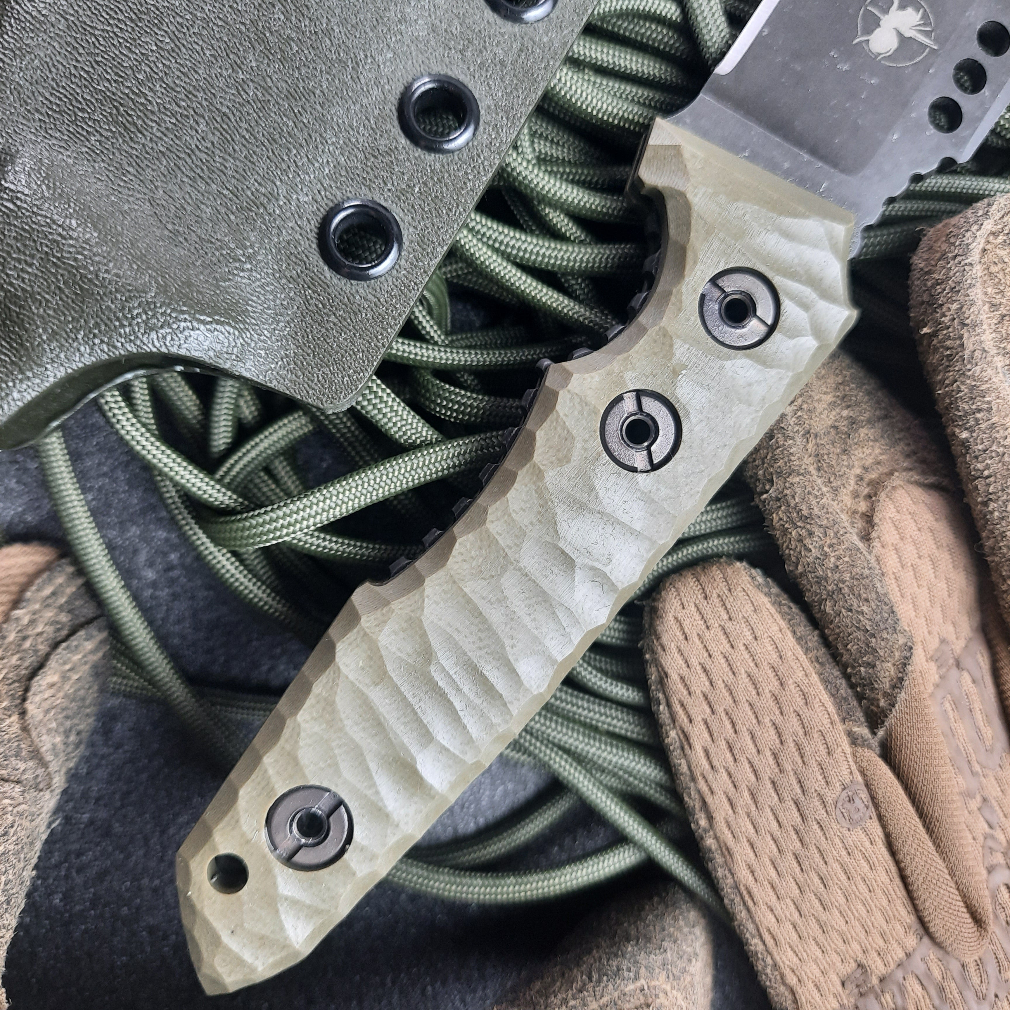 Nóż taktyczny i pielęgnacyjny Atrax Venom Stonewashed z uchwytem Green Micarta