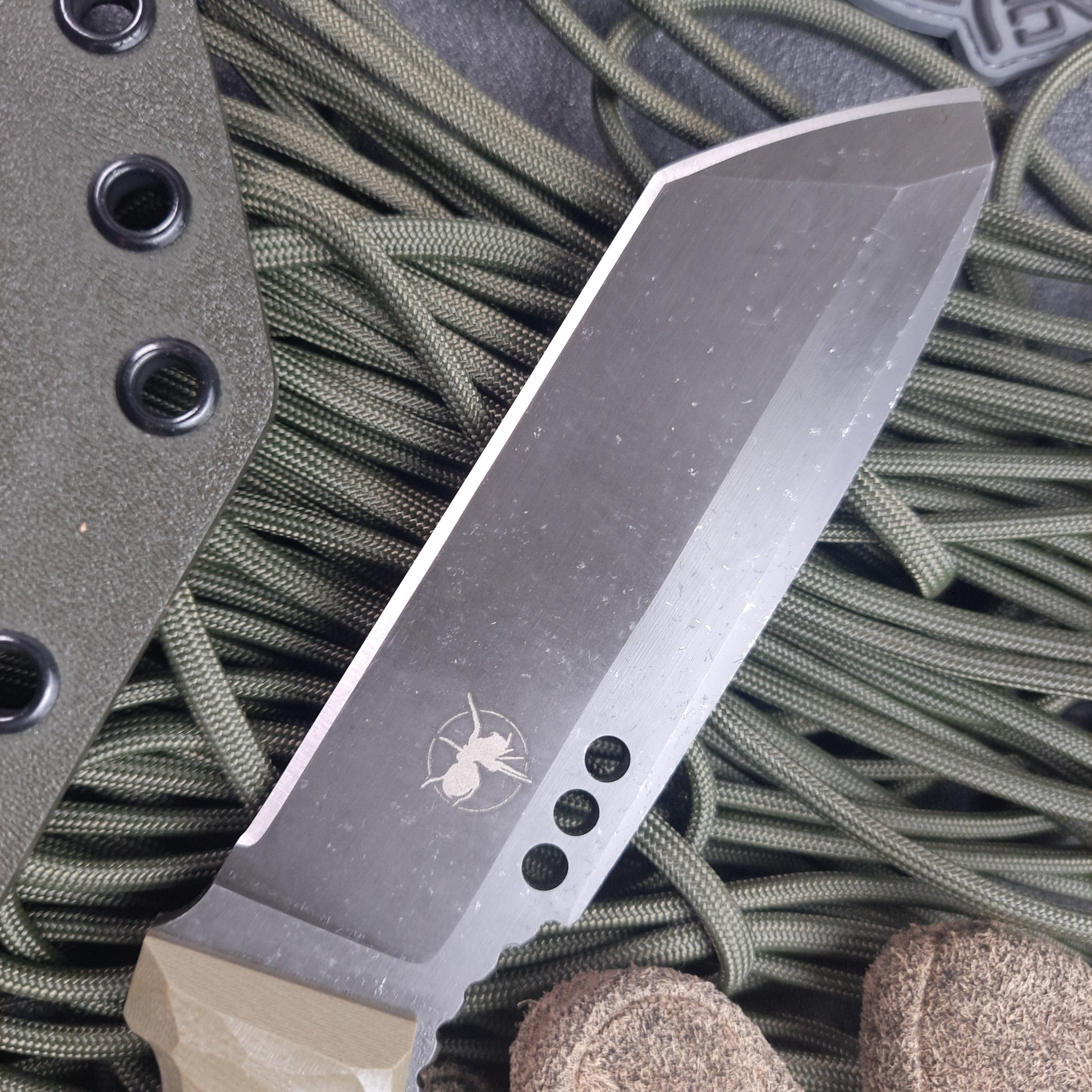 Atrax Venom Tactical & Daycare Knife Stonewashed with OD Green G10 Handle