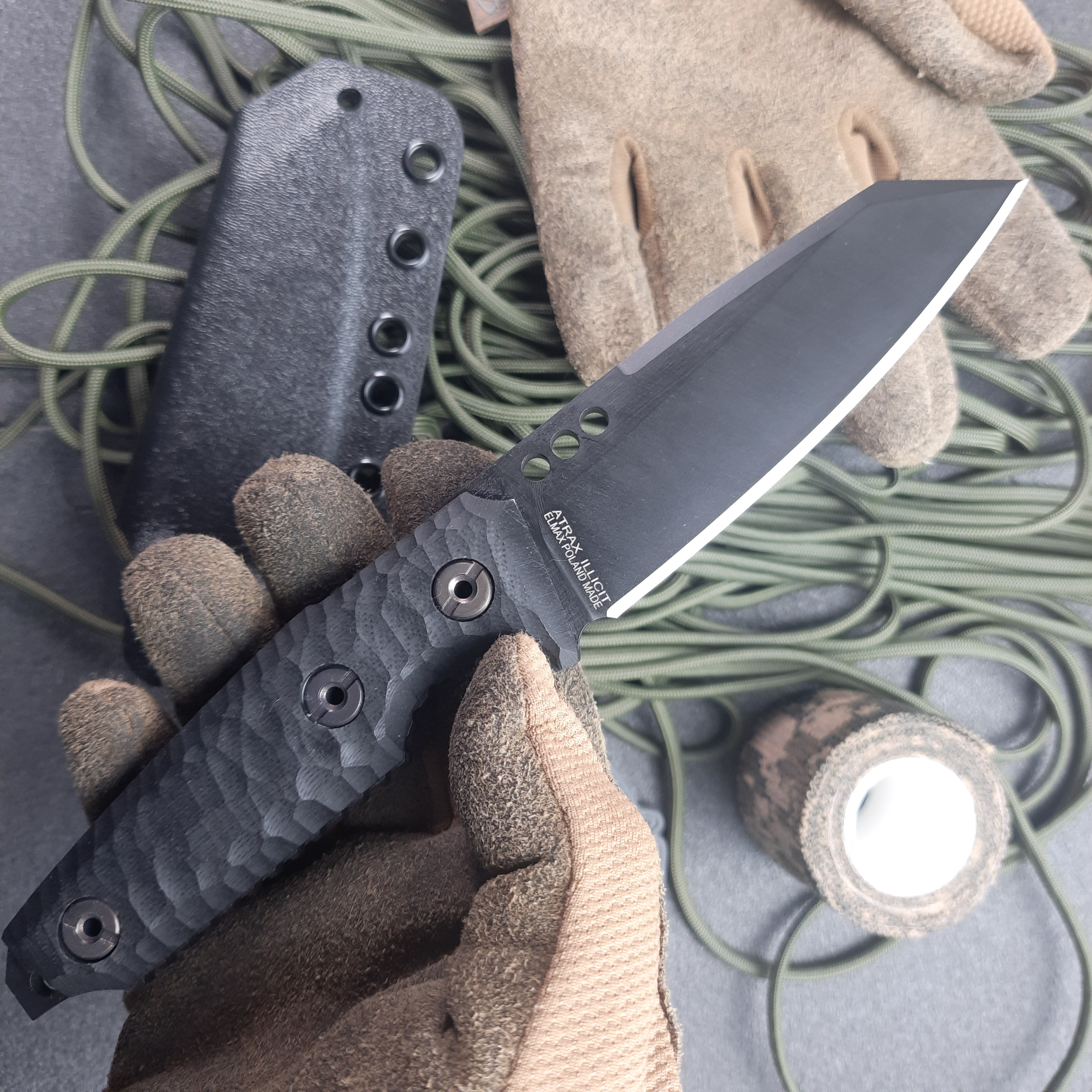 Atrax BOA Taktisches Messer Stonewashed mit braunem G10-Griff