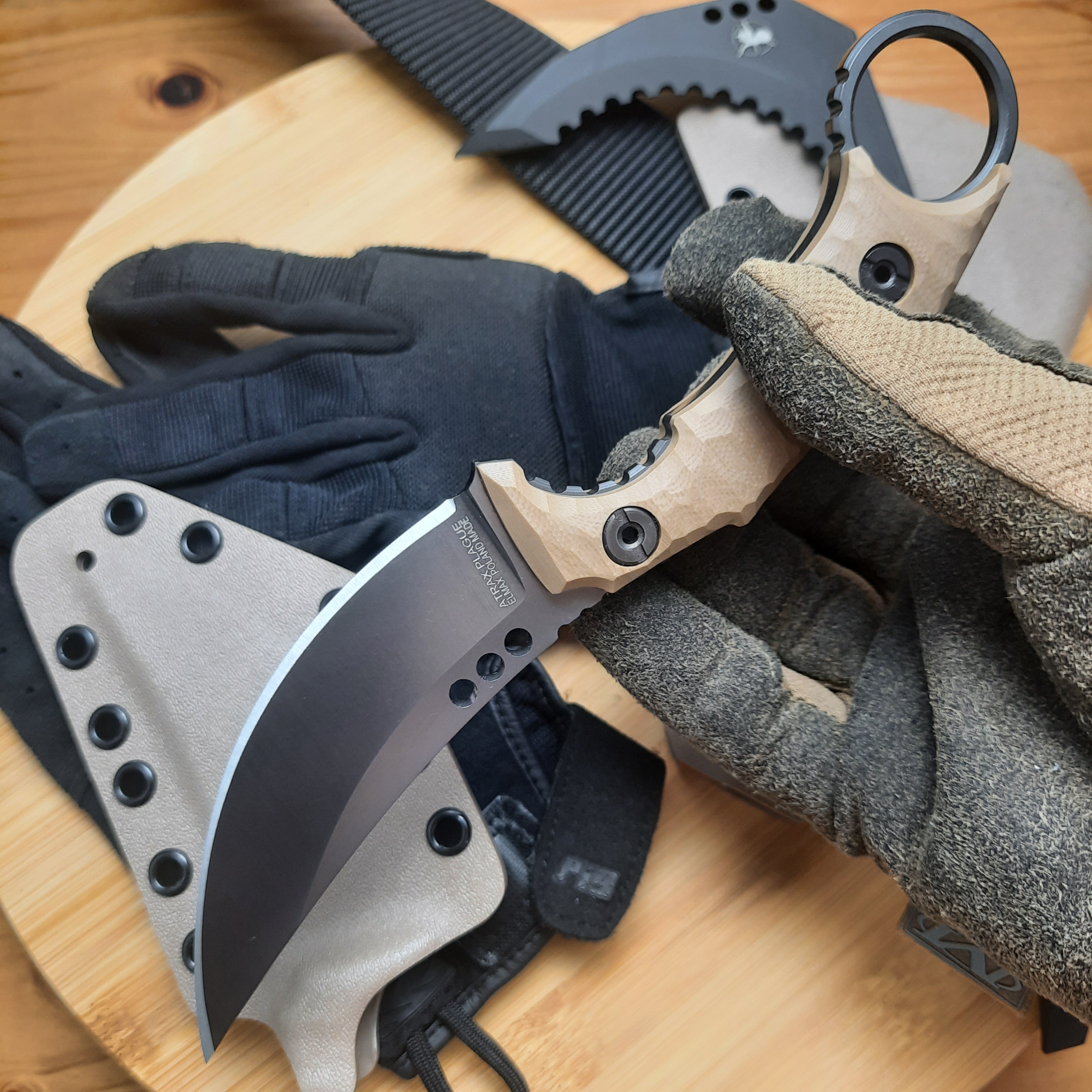 Atrax PLAGUE Stonewashed Tactical Ring Knife mit schwarzem G10-Griff und schwarzem Kydex