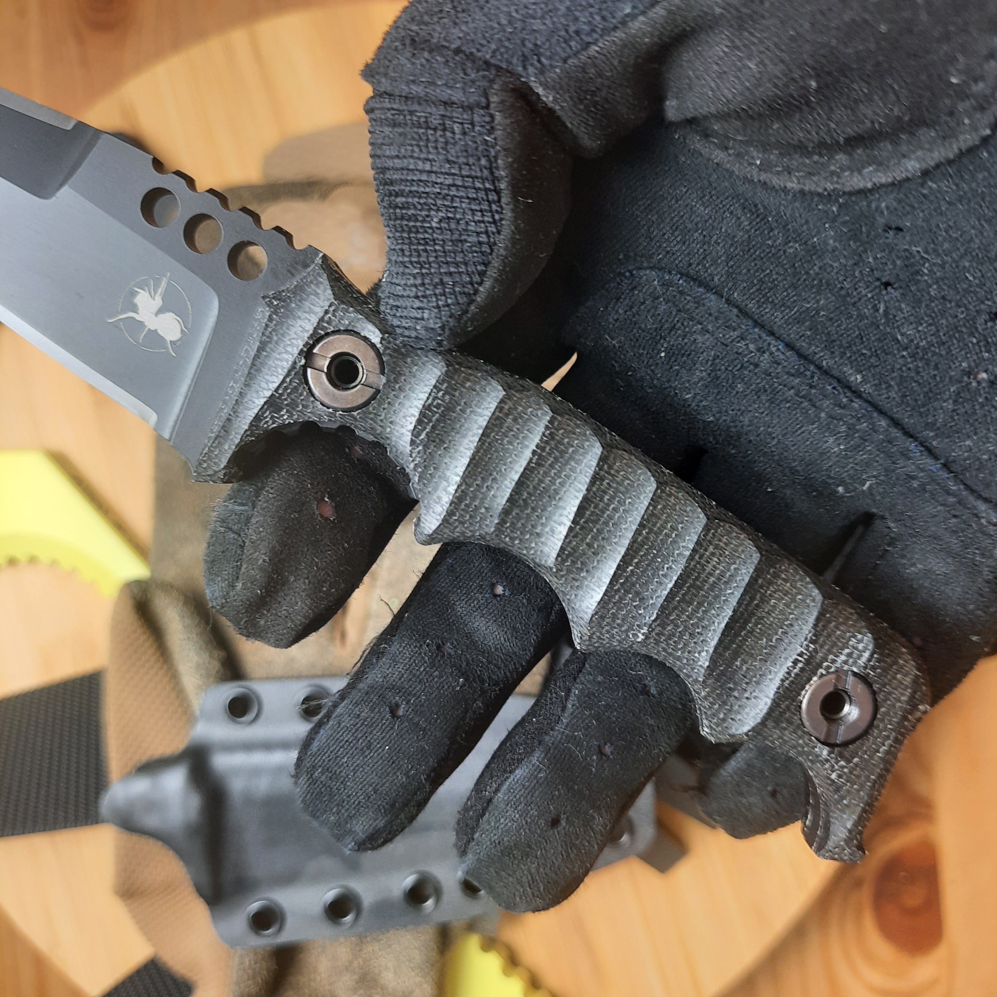 Atrax HAVOC Midnight Bronze Cerokote Taktisches Messer mit schwarzem G10-Griff
