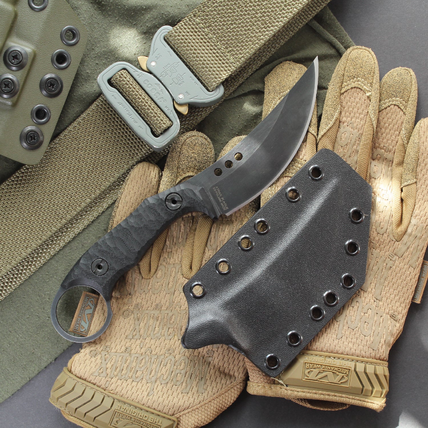 ATRAX PLAGUE Tactical Ring Knife