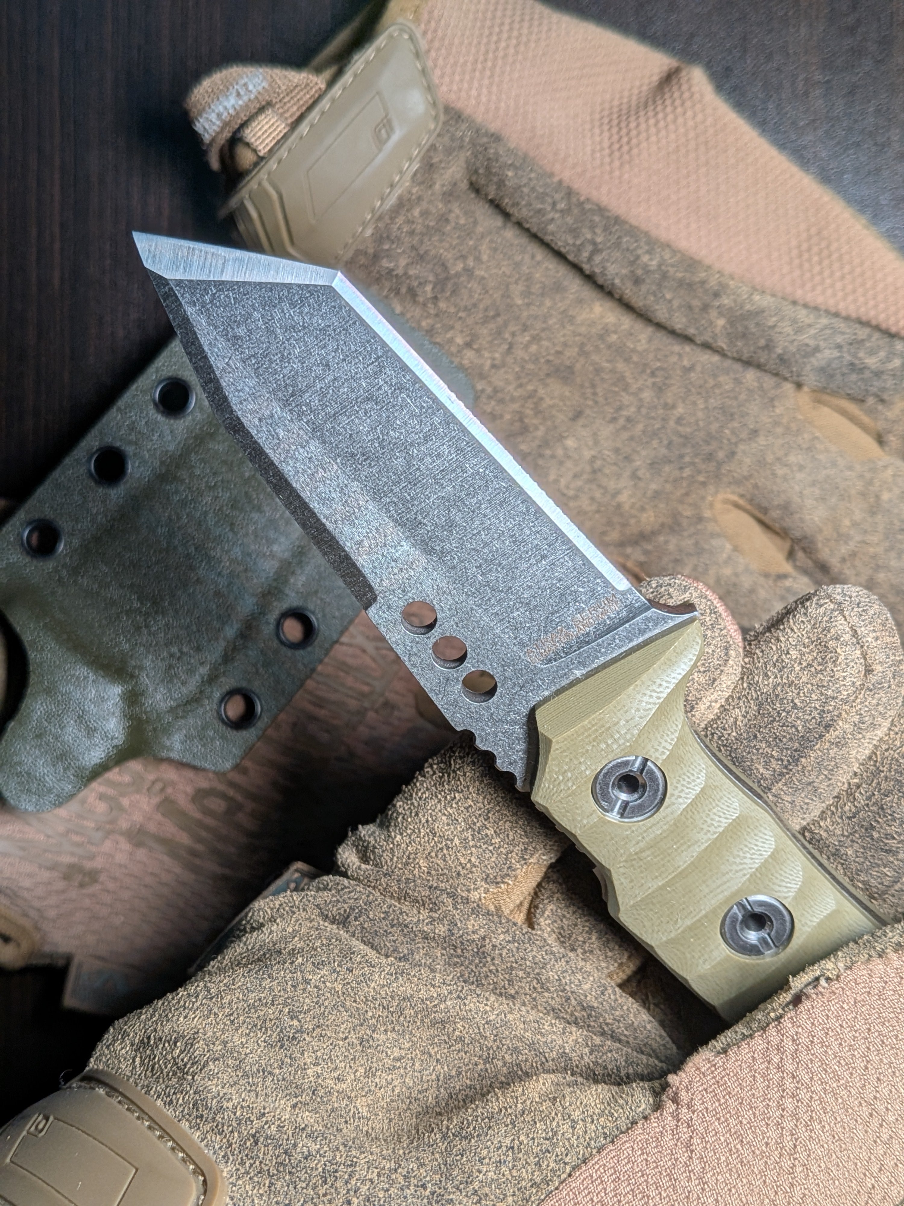 ATRAX SERUM Silver Satin Tactical & Daycare Tanto Knife with OD Green G10 Handle