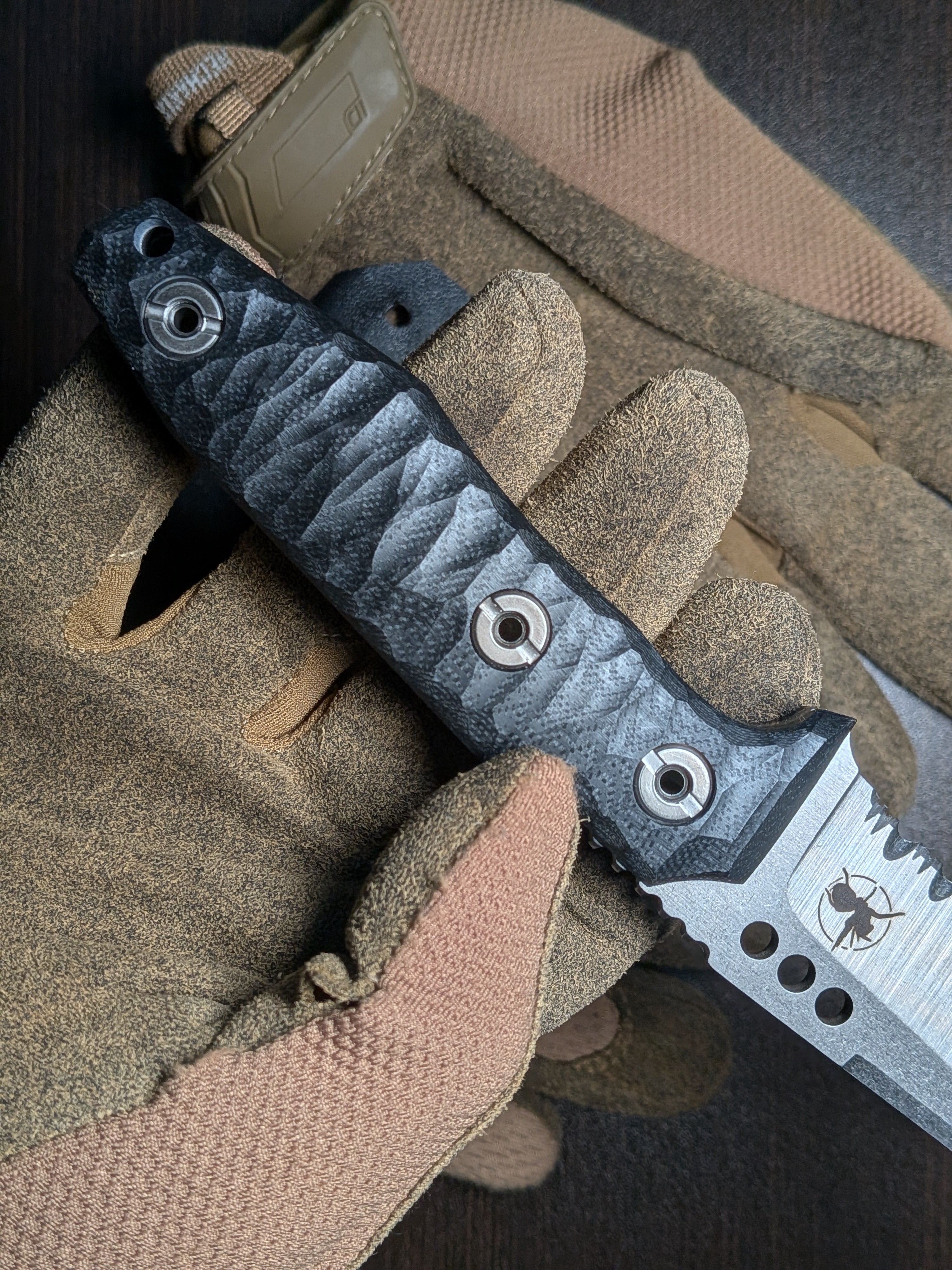 ATRAX SERUM Silver Satin Tactical & Daycare Tanto Knife with Black G10 Handle & Serration