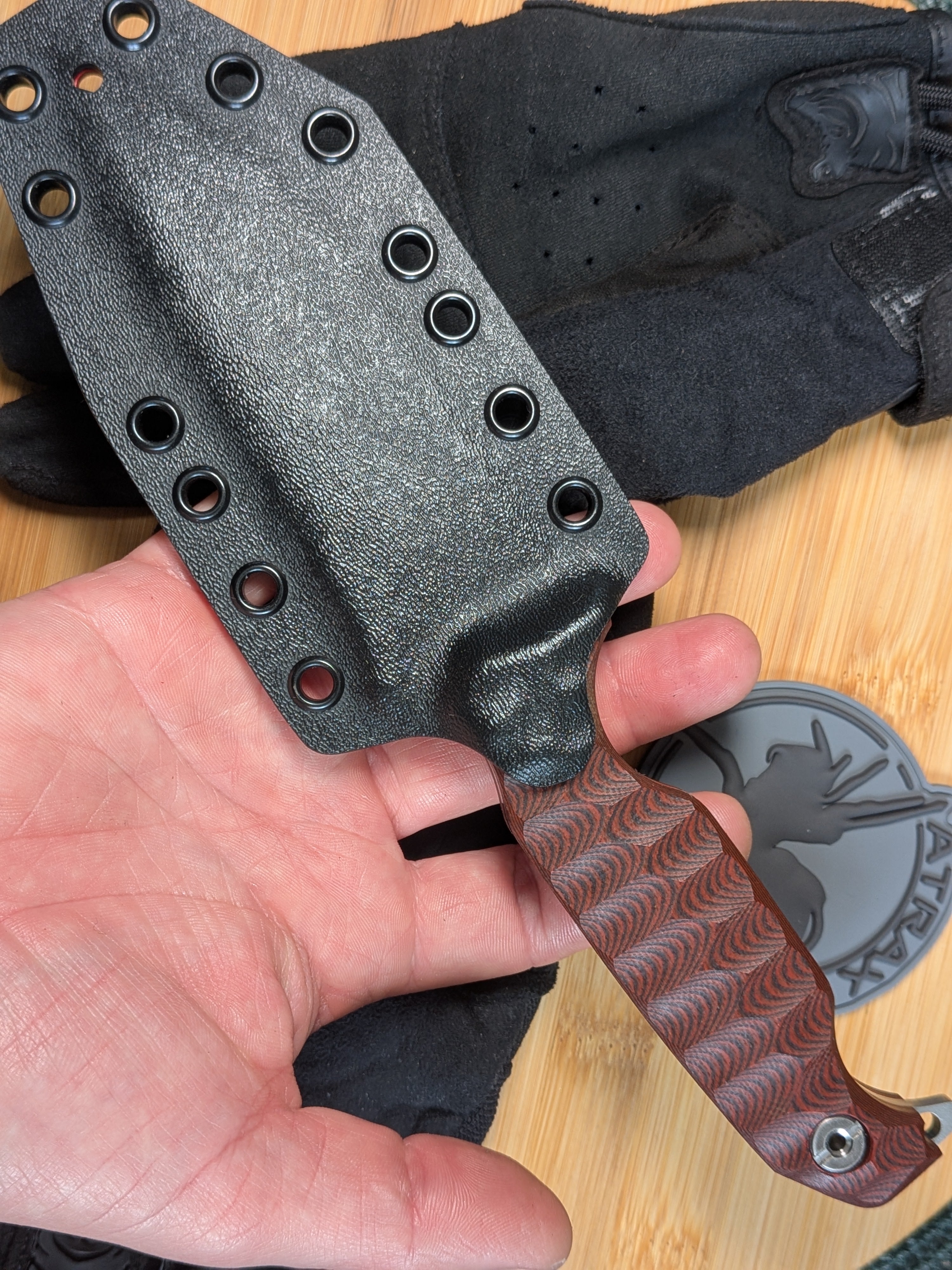 Atrax MARDUK EDC Knife Silver Satin with Ruby Red/Black G10 Handle