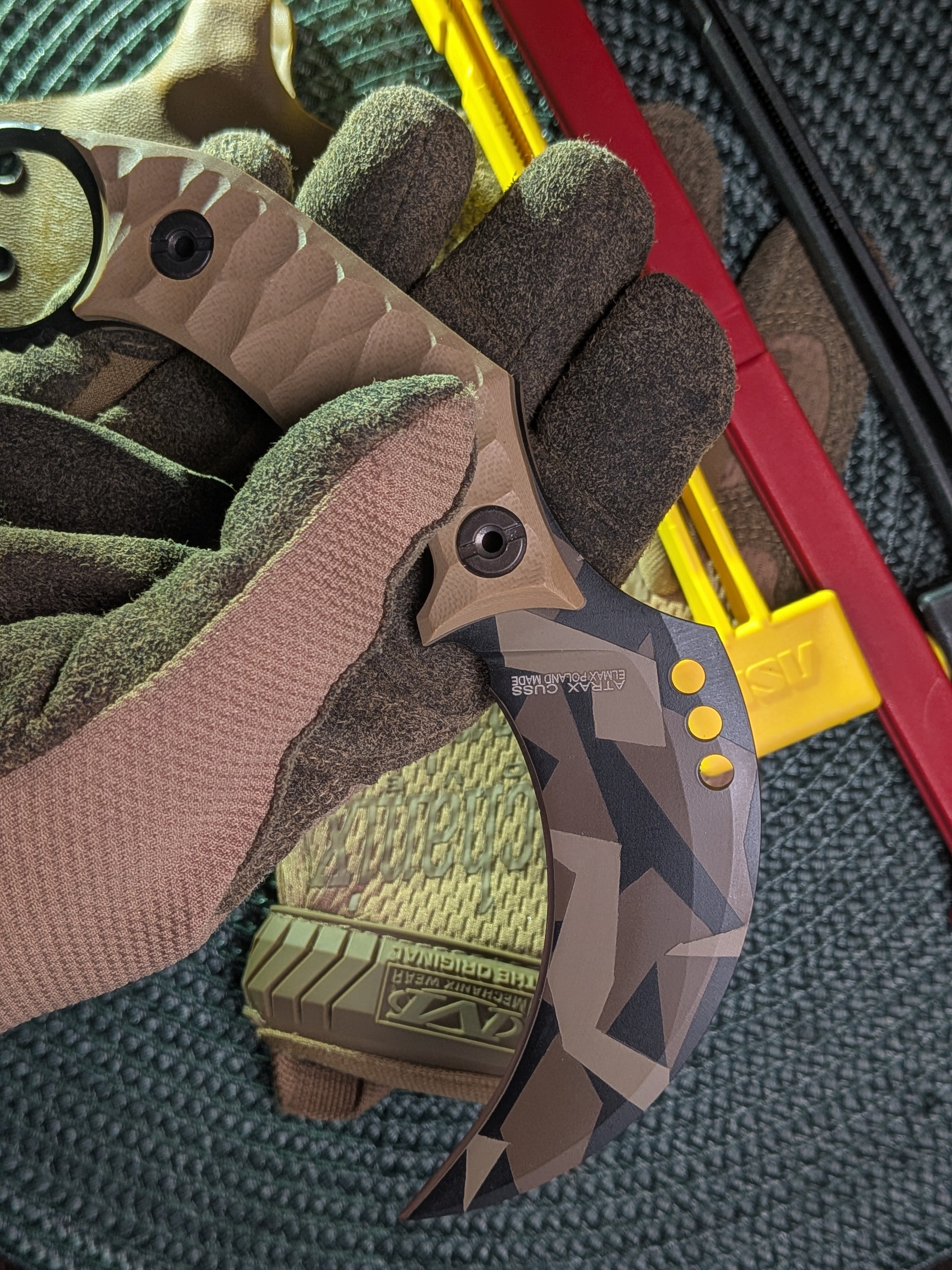 Atrax Cuss Karambit Knife with Brown Handle & Swedish Camo Cerakote