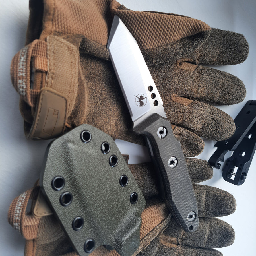 ATRAX SERUM Tanto — Silver Satin, zielona Micarta