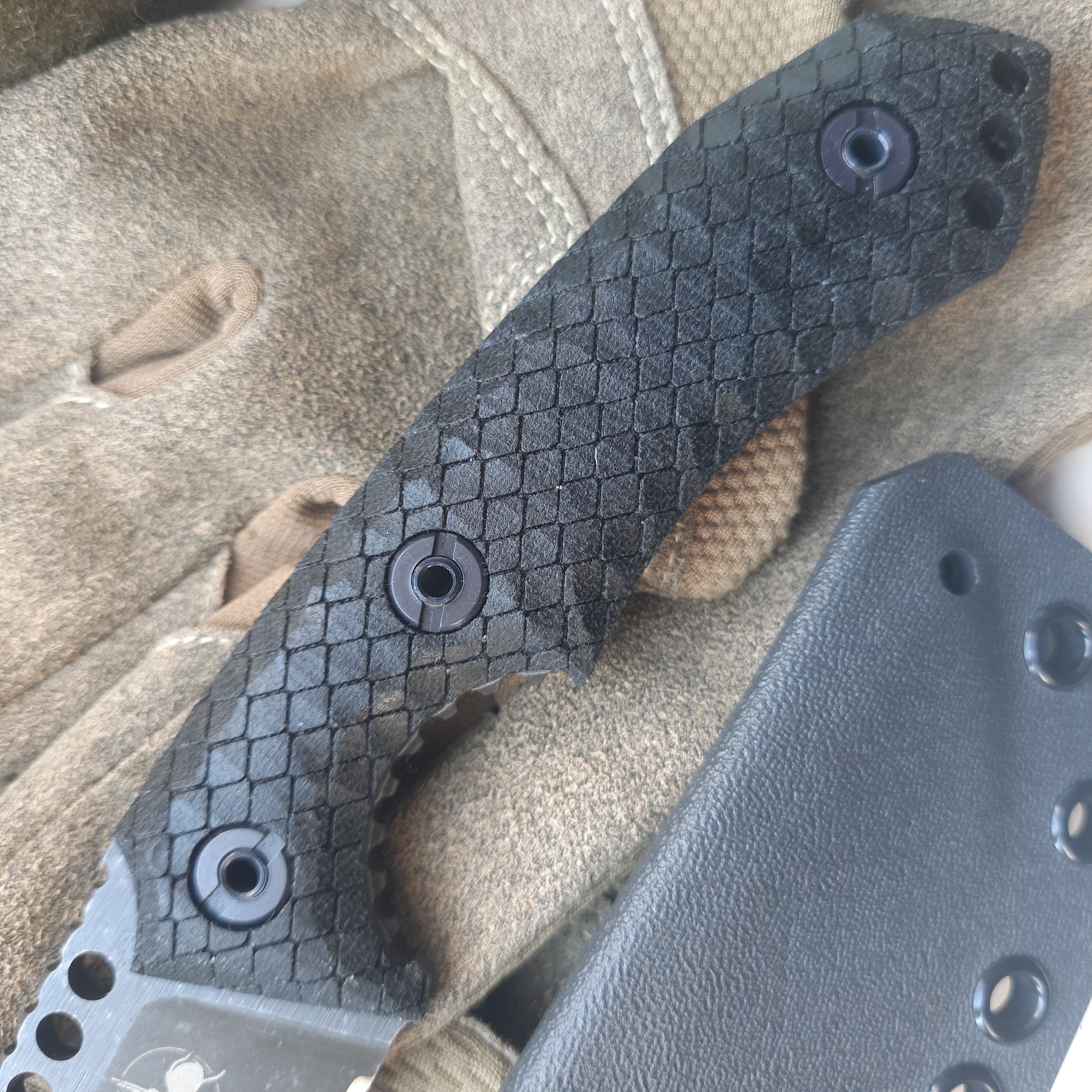 Atrax BOA Stonewashed Tactical Knife with Black Canvas Micarta handle and Gunmetal Grey Kydex