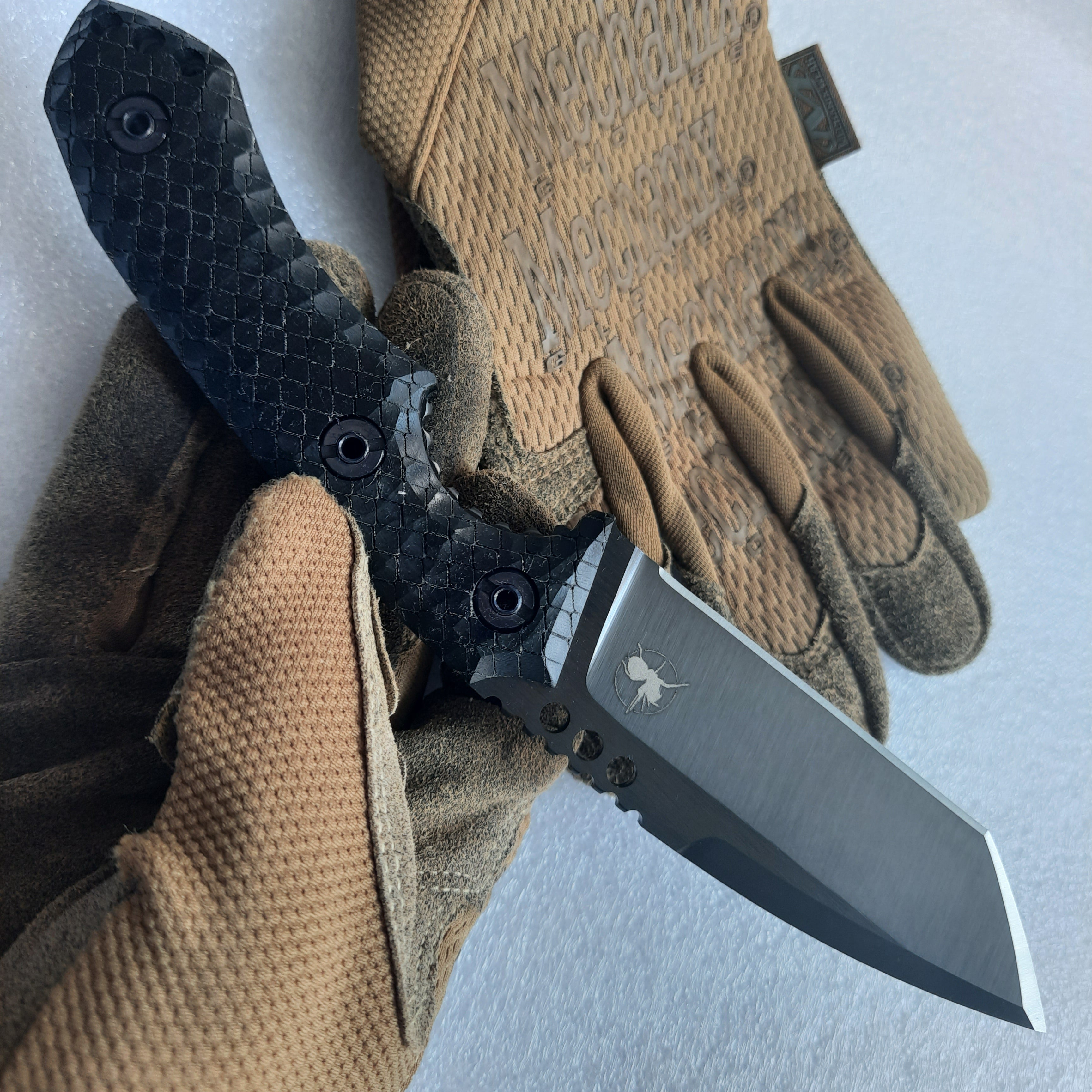 Atrax BOA Tactical Knife Black DLC with Black G10 Handle with snake skin patern