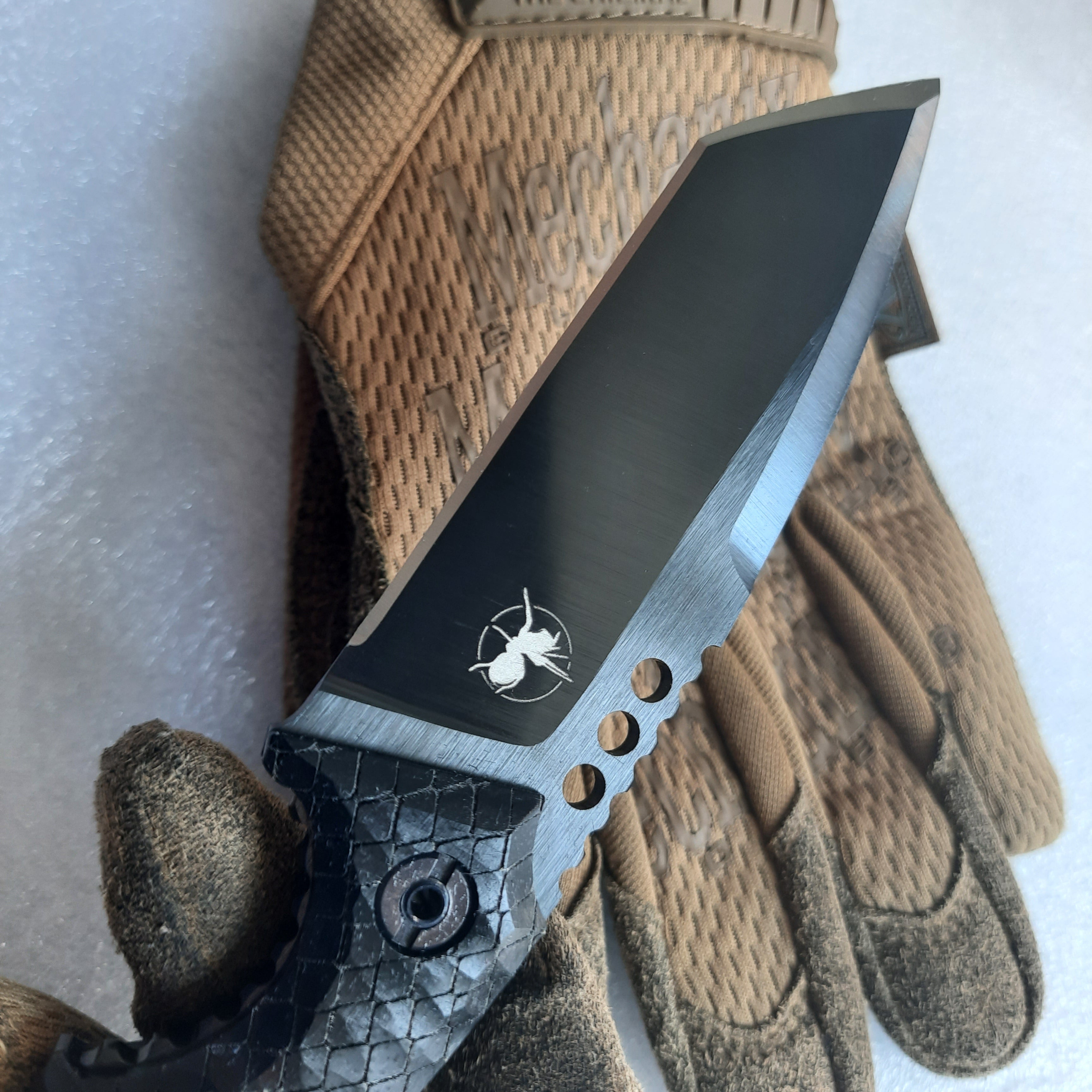 Atrax BOA Tactical Knife Black DLC with Black G10 Handle with snake skin patern