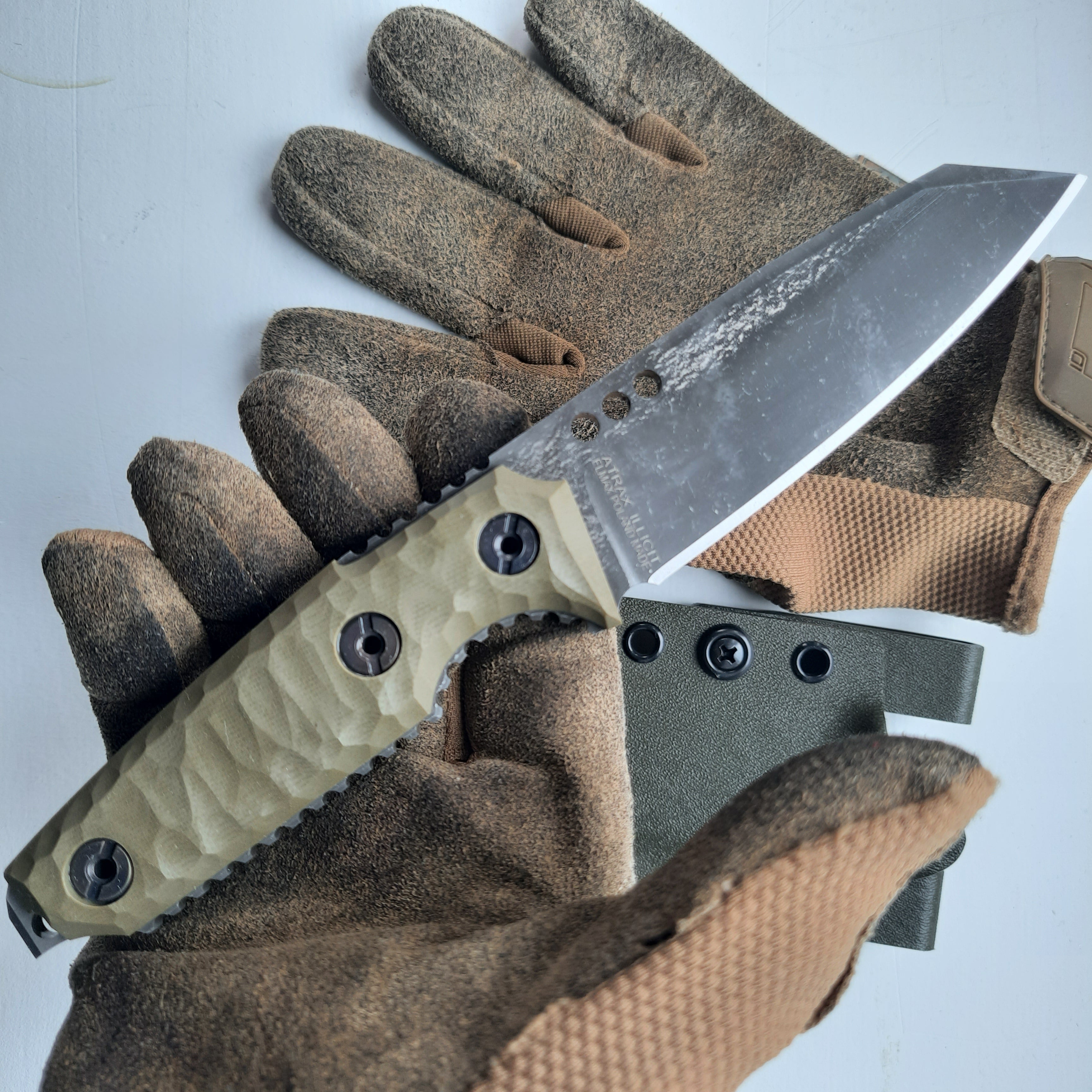Atrax ILLICIT Tactical Knife Stonewashed with OD Green Handle