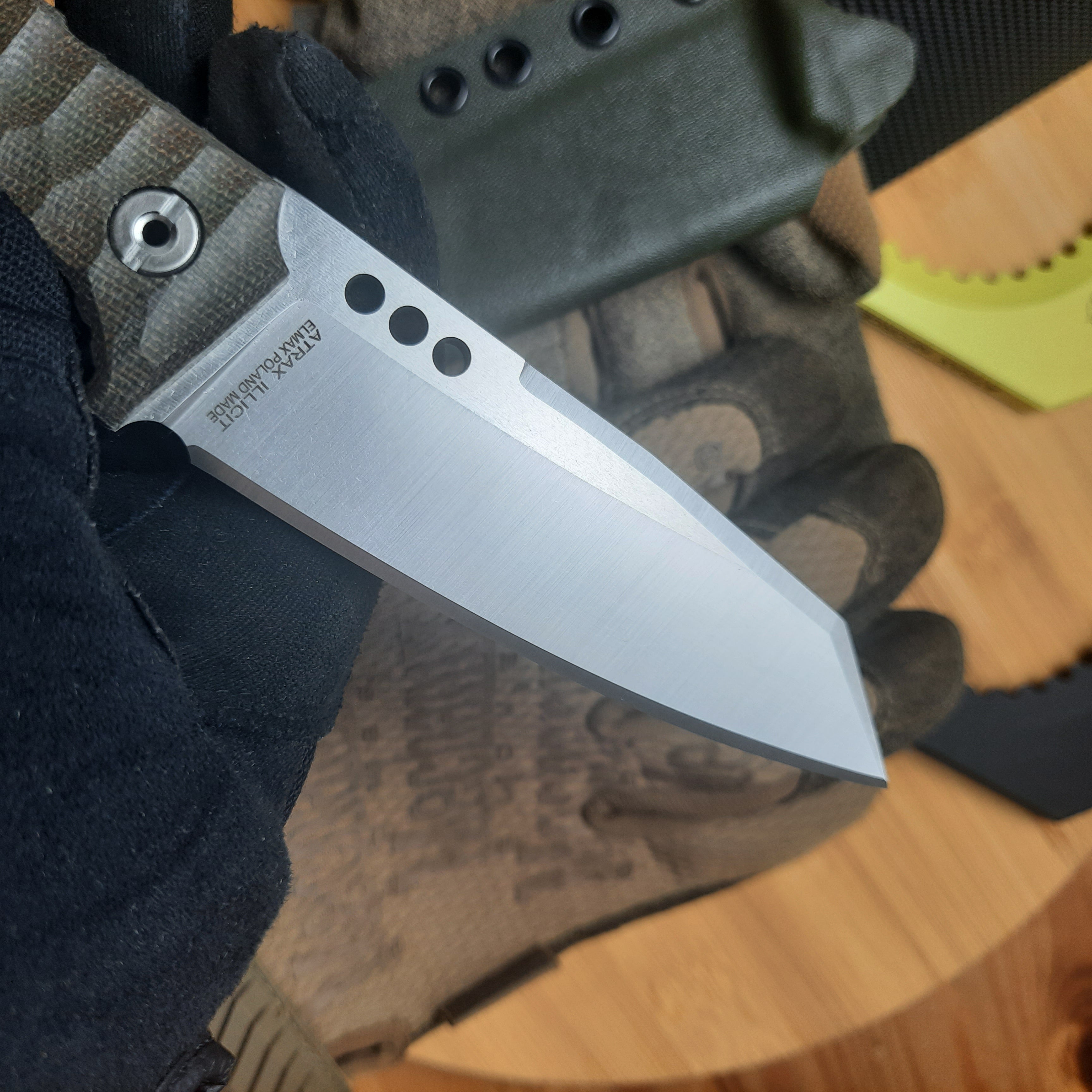 Nóż taktyczny Atrax BOA Stonewashed z brązową rękojeścią G10