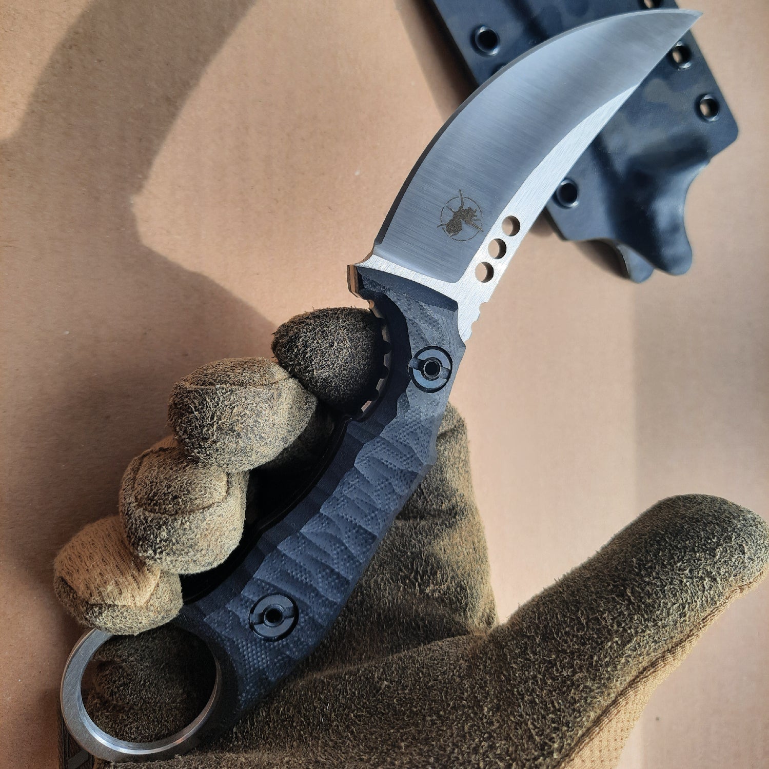 Atrax PLAGUE Tactical Ring Knife with Black G10 Handle & Silver satin finish