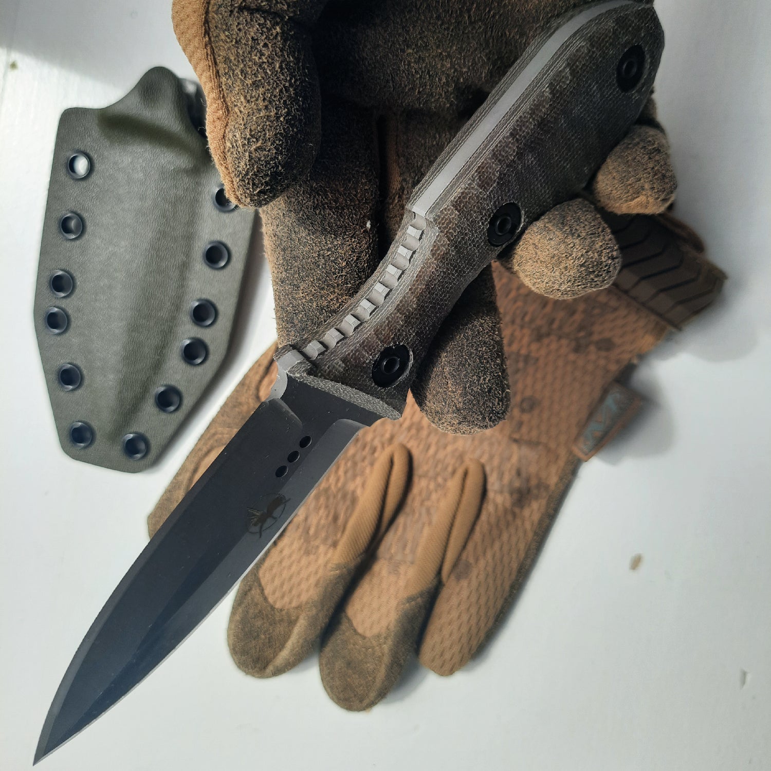 ATRAX SCOURGE DAGGER Tactical Knife - DOUBLE EDGE