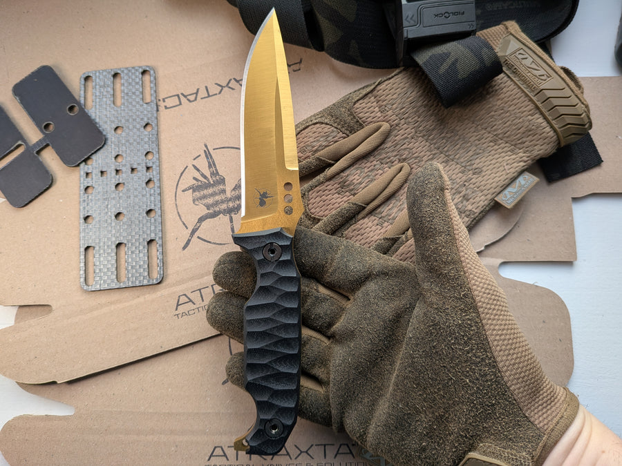 ATRAX MARDUK — nóż EDC, złota powłoka PVD z azotku tytanu, czarne G10