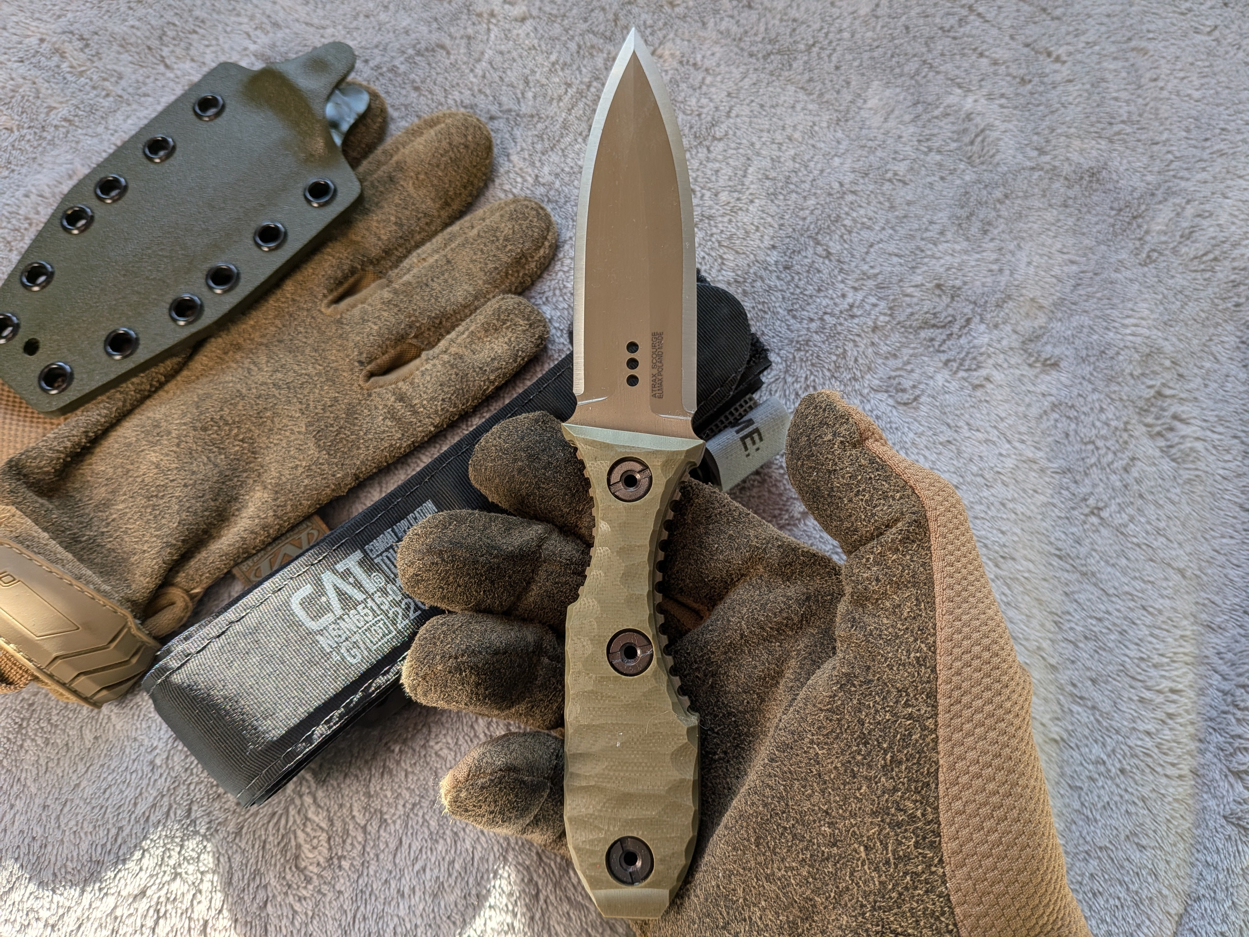 Atrax SCOURGE DAGGER Magpul cerakote coating Tactical Knife with OD Green G10 Handle