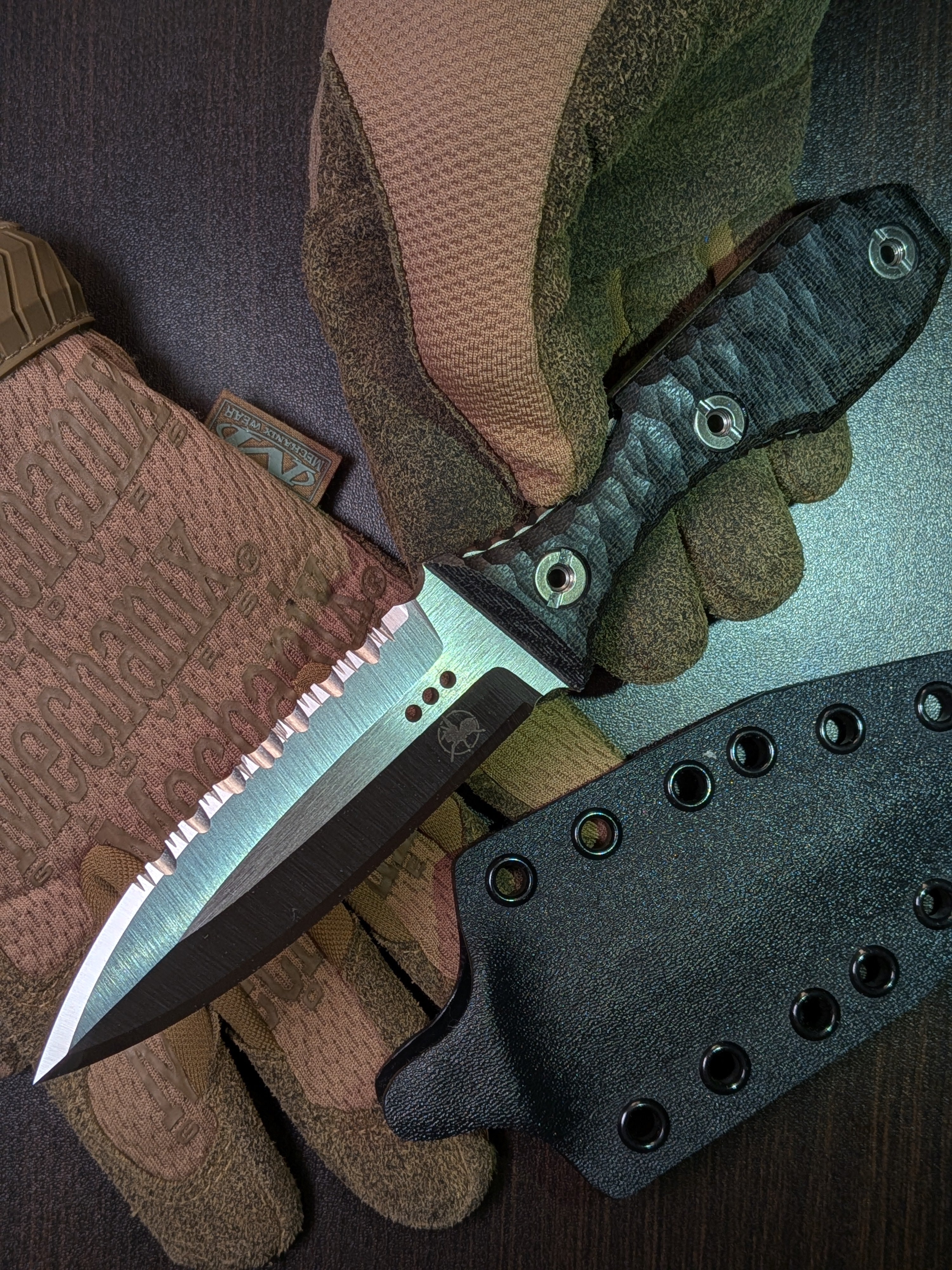 Atrax SCOURGE DAGGER Silver Satin Tactical Knife with Black Canvas Micarta handle & Serration