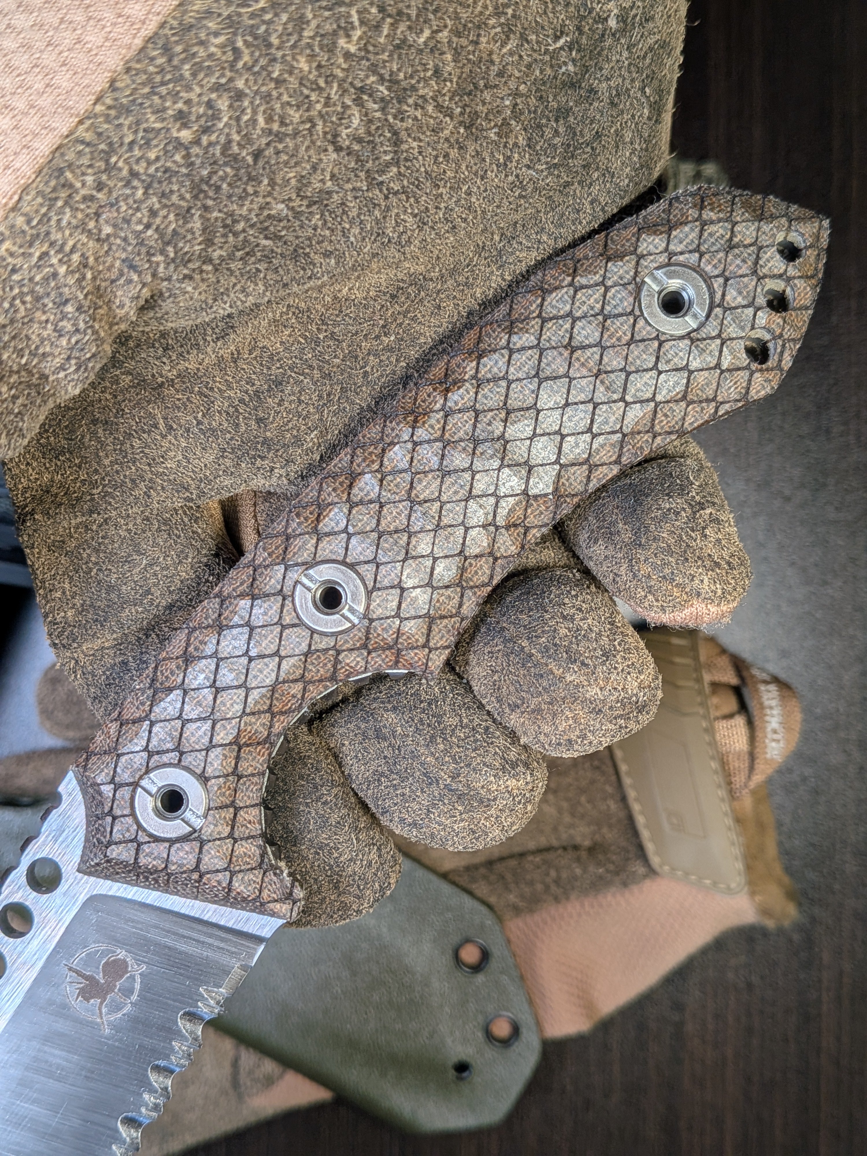 Atrax BOA Taktisches Messer Stonewashed mit braunem G10-Griff