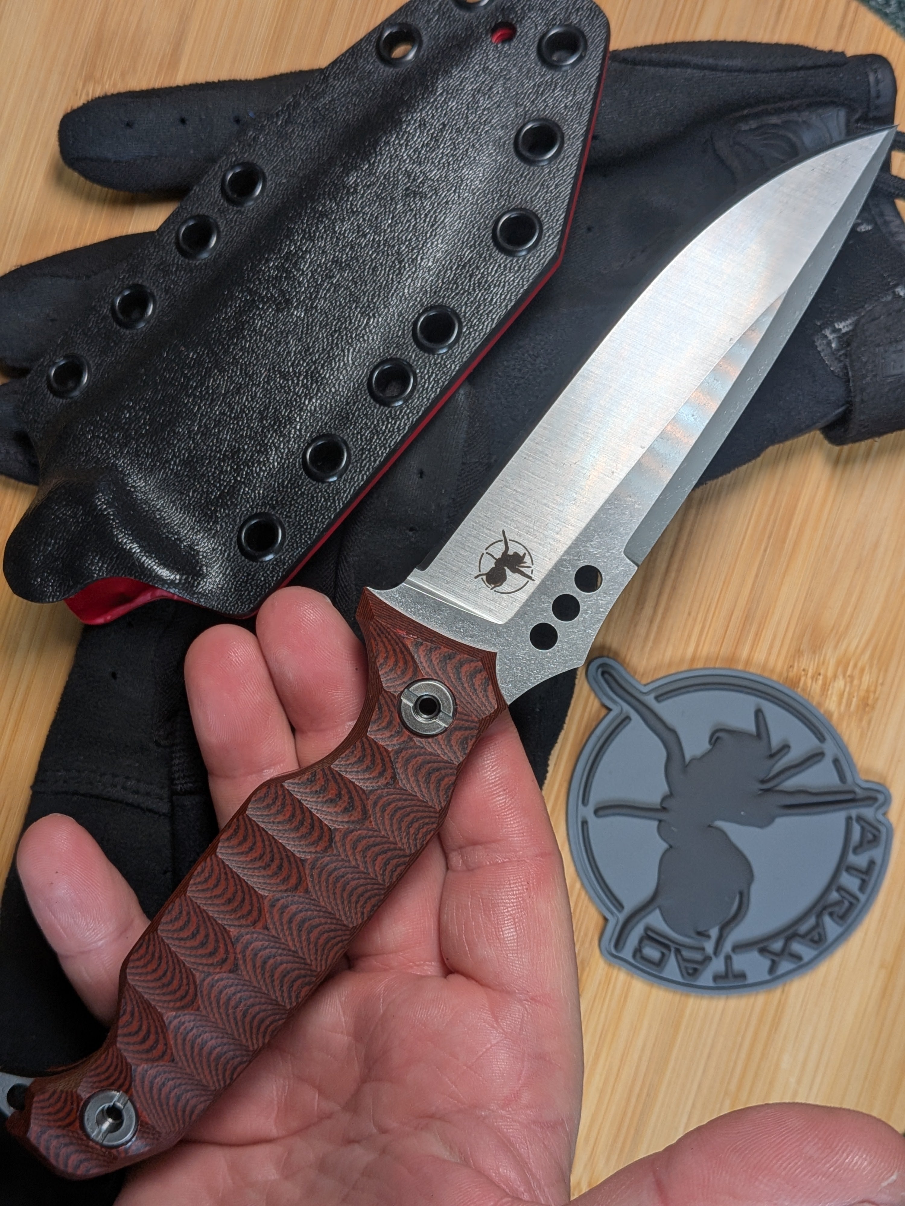 Atrax MARDUK EDC Knife Silver Satin with Ruby Red/Black G10 Handle