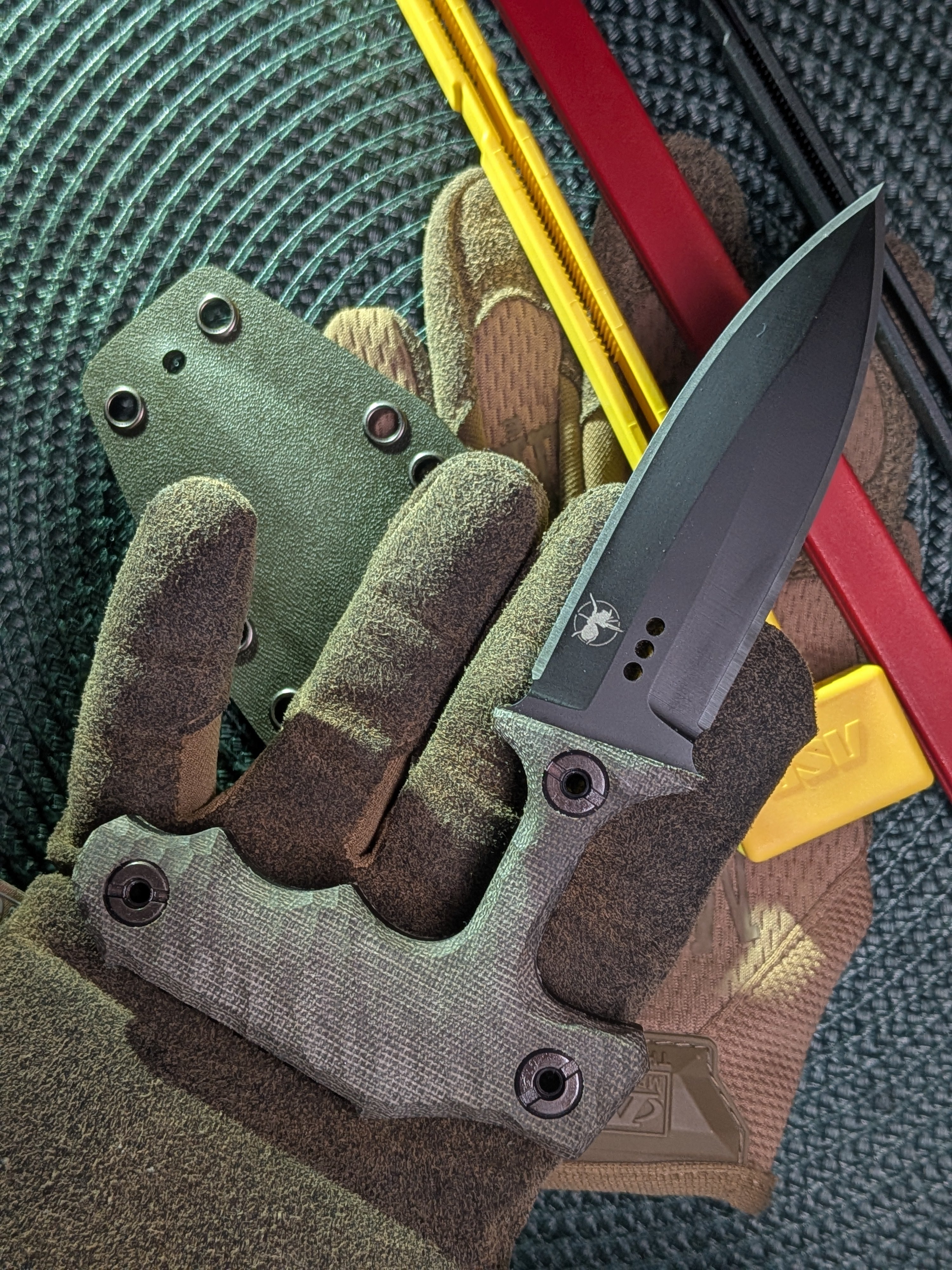 Atrax ENKIDU Tactical Push Knife with Green Handle & Armor Black Cerakote