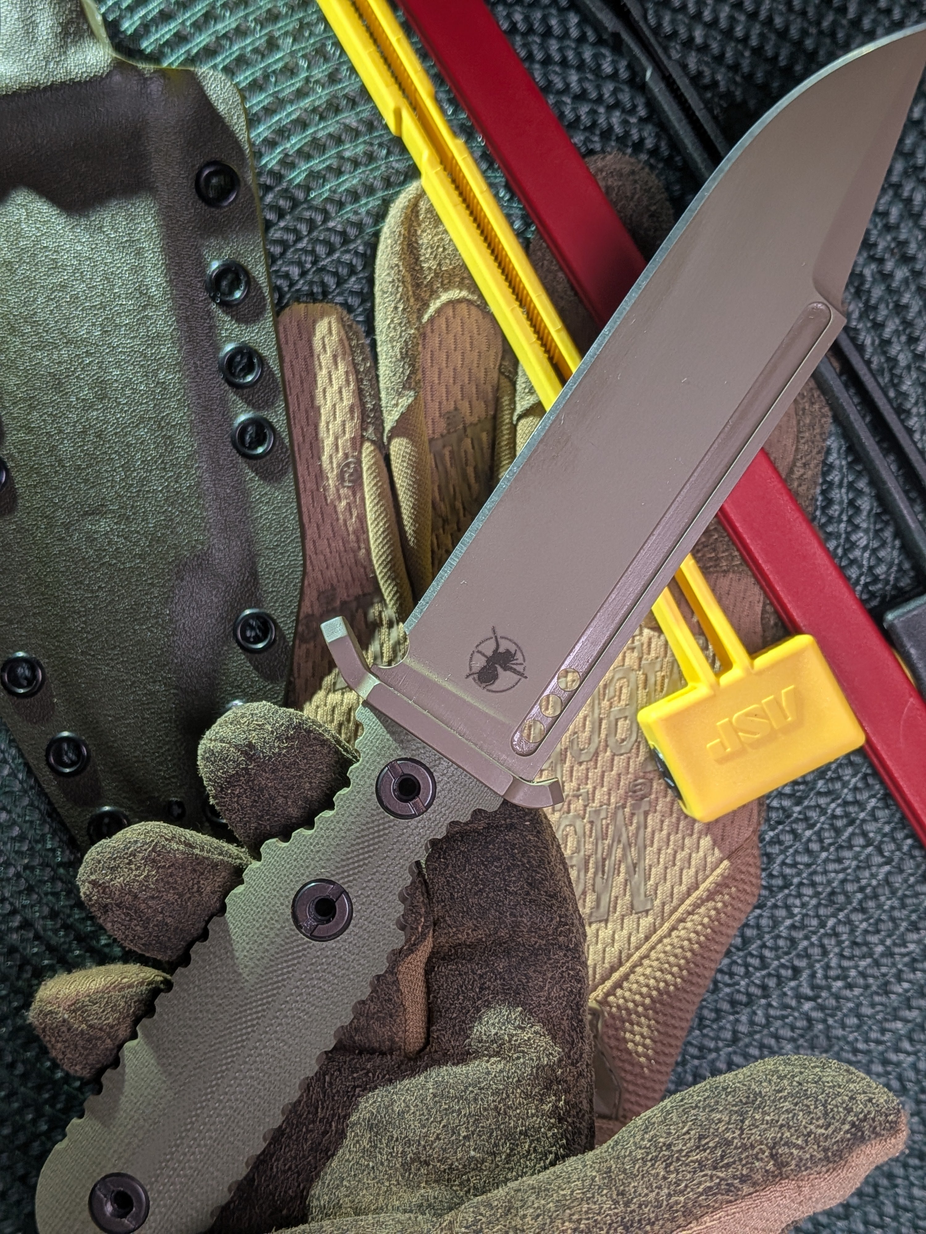 Atrax GPOINT Tactical Knife with Olive G10 HANDLE & Magpul Cerakote finish