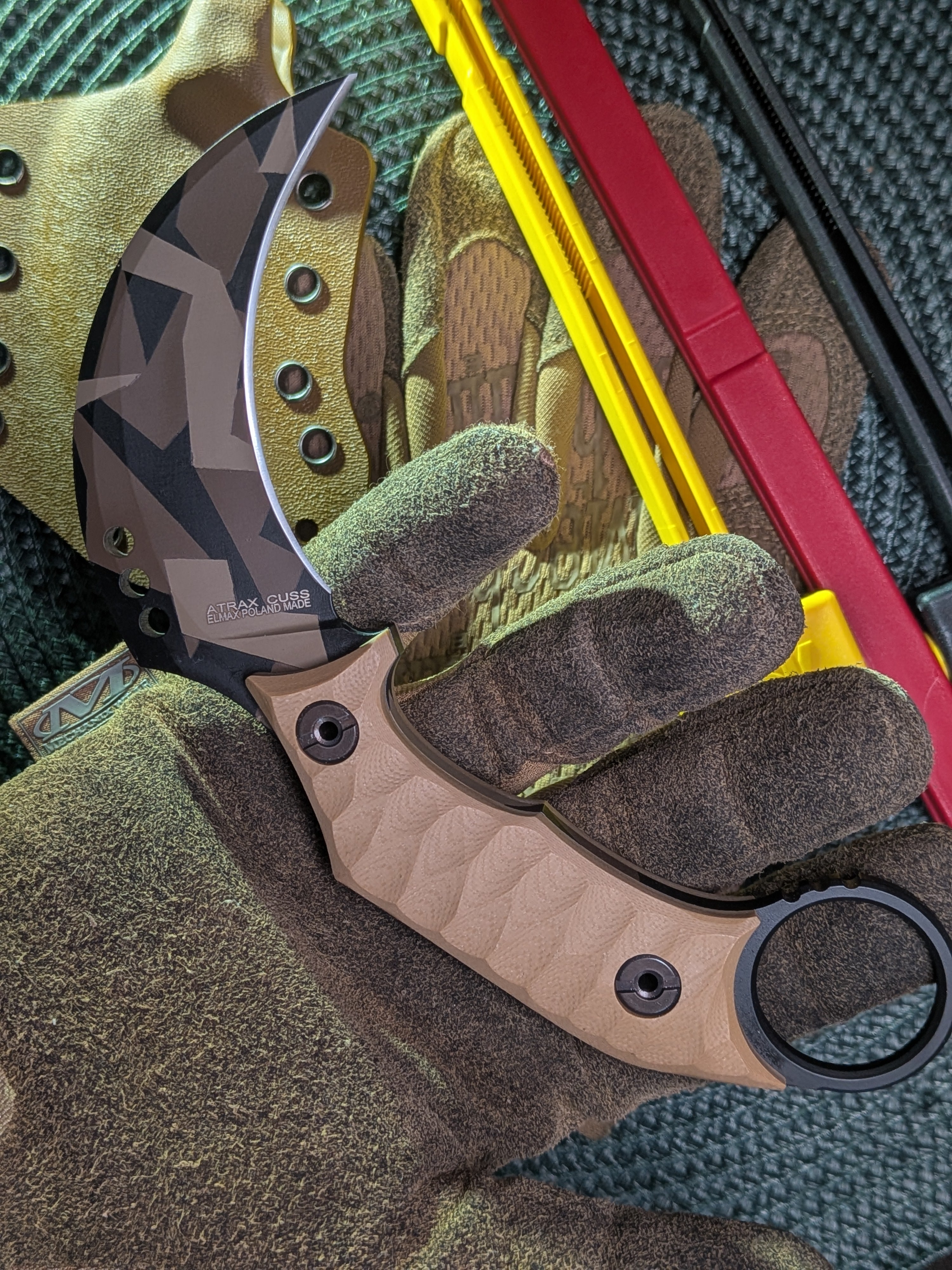 Atrax Cuss Karambit Knife with Brown Handle & Swedish Camo Cerakote